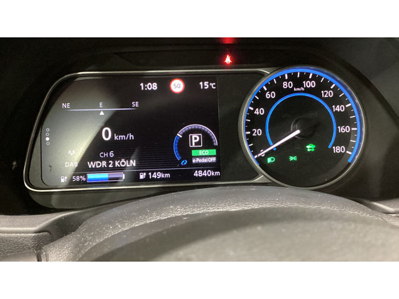 Nissan Leaf 40KW Tekna | BOSE | 360° Kamera | Winterpaket |